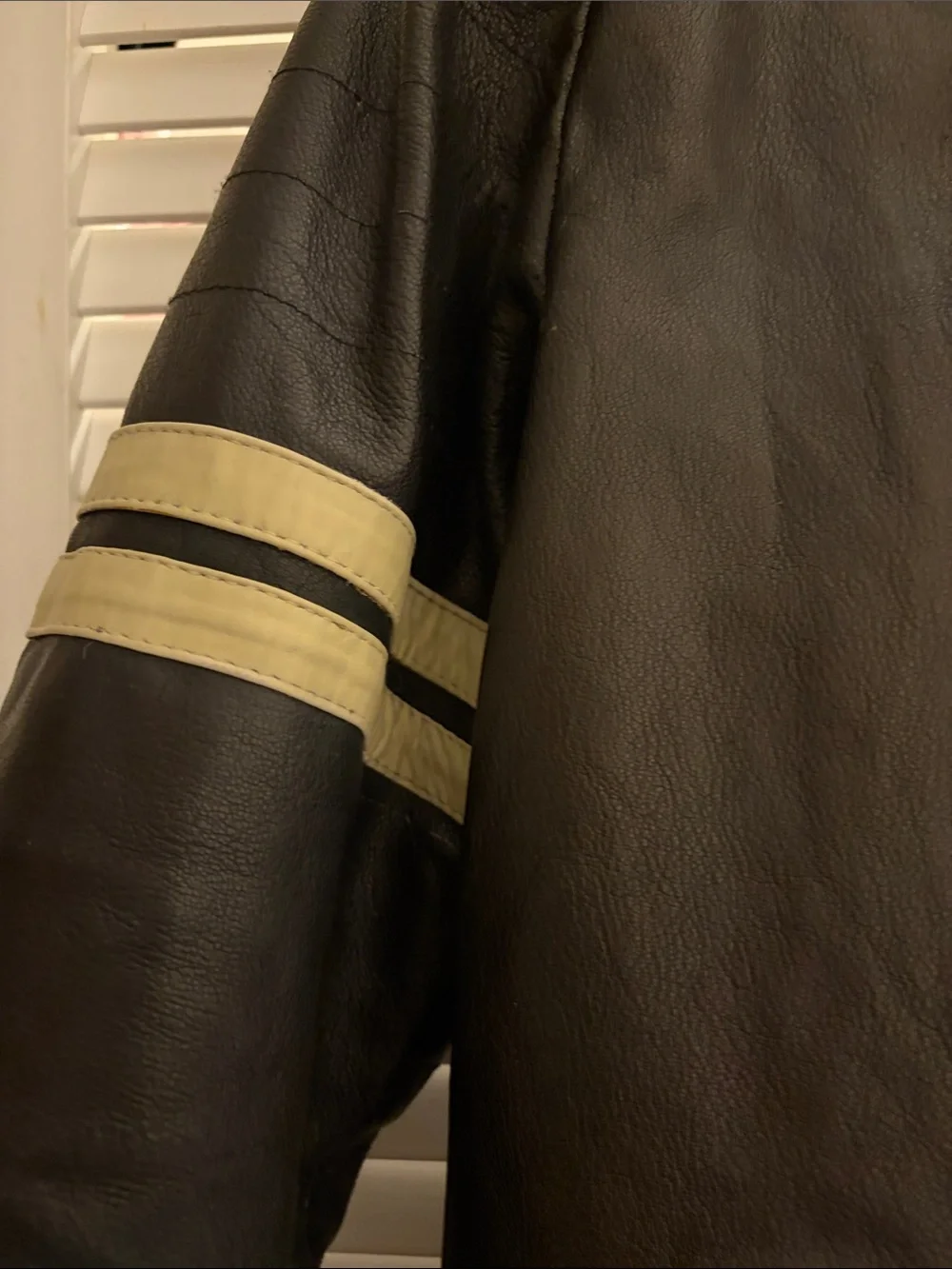 N/A men’s black